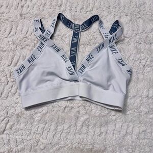 Nike Indy Light-Support Padded V-Neck Sports Bra - White gray Size M sporty
